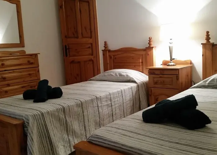 Private Double Bedroom & Private Bathroom & Shared Kitchen Séjour chez l'habitant